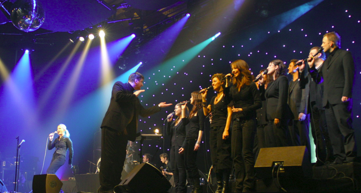 Slik ble låta til: En stjerne skinner i natt TONO En Stjerne Skinner I Natt av Oslo Gospel Choir (CD)